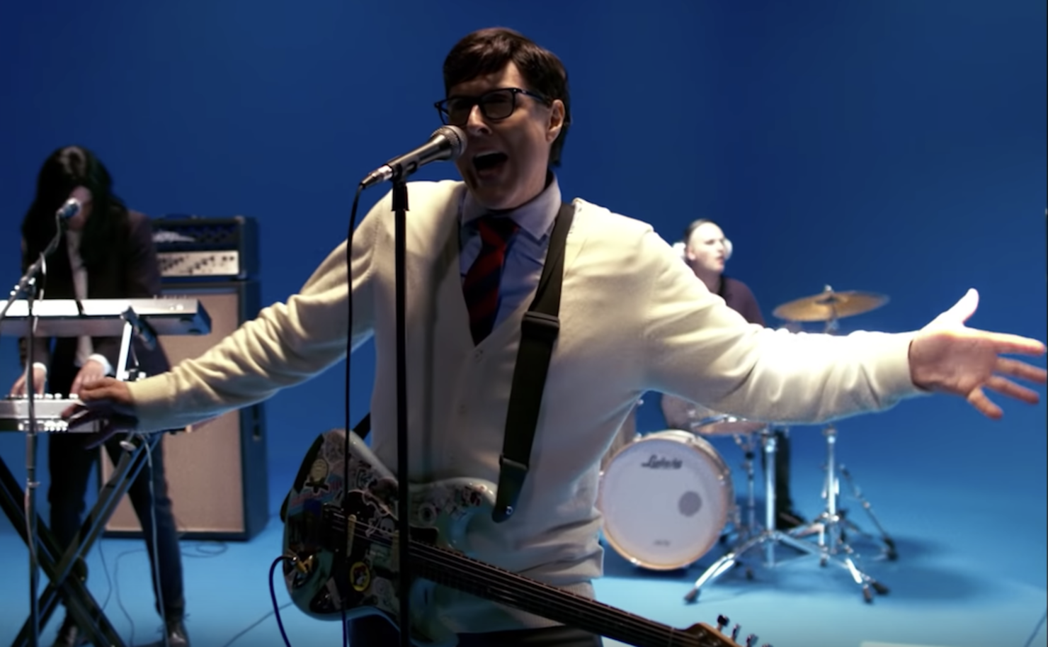 Weird Al Does His Best Rivers Cuomo Impression in Weezer's 'Africa' Video |  iHeart