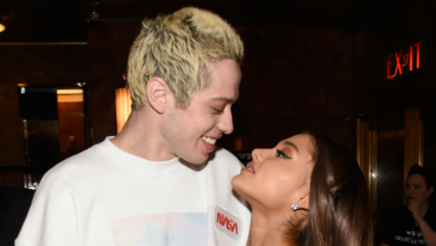 pete-gushes-over-ariana