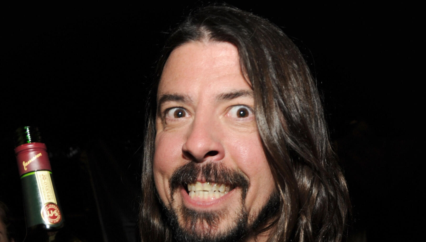 Dave Grohl's PreShow Routine Has Fans Concerned About His Drinking