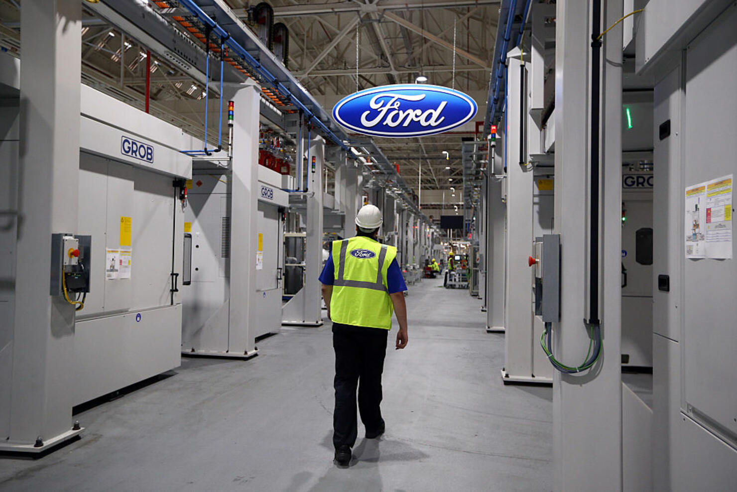 Ford says it will lose $1 billion because of Trump tariffs on steel and aluminum