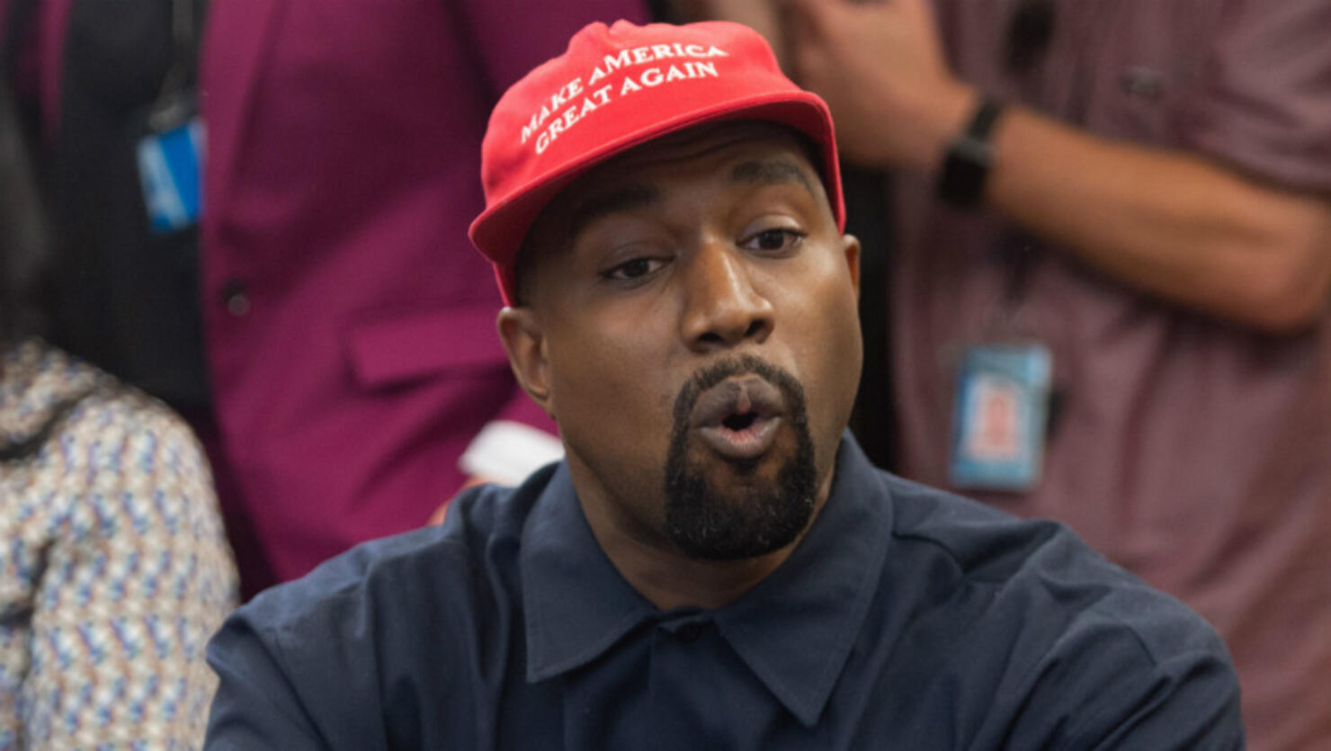 Kanye-apple-store-rant