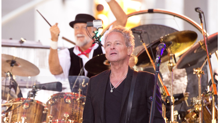 Lindsey Buckingham Sent Emotional Email to Mick Fleetwood After Firing