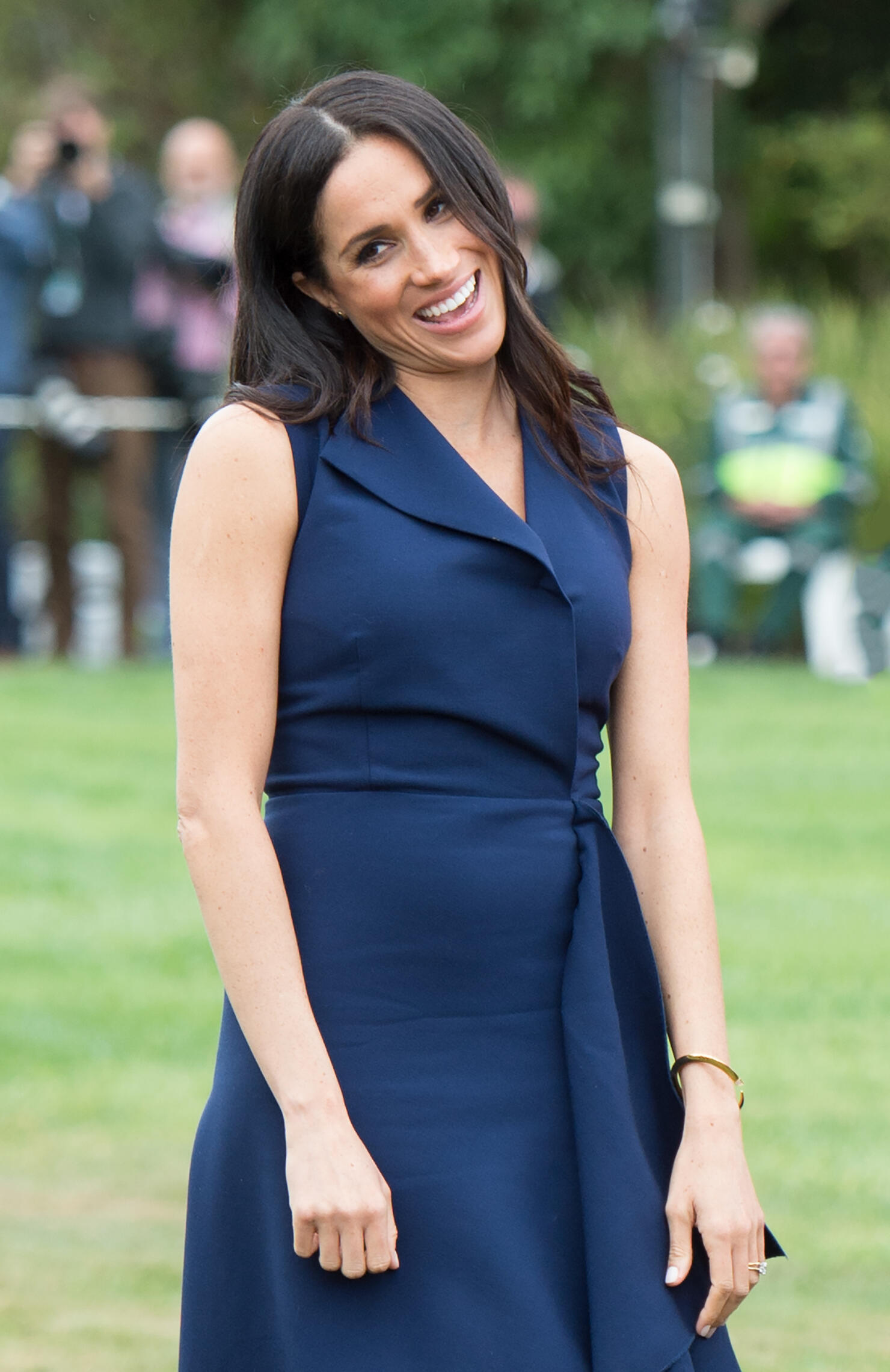 Meghan Markle Played Australian Football In Stilettos | iHeart