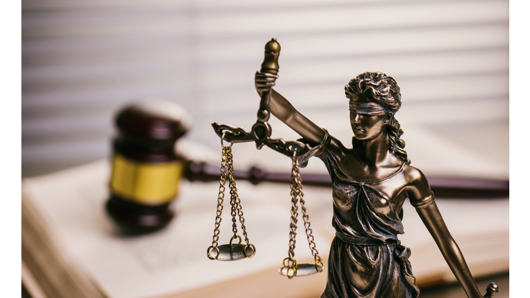 Gavel Courtroom Getty RF