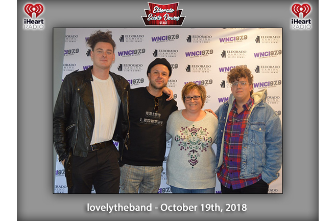 lovelytheband