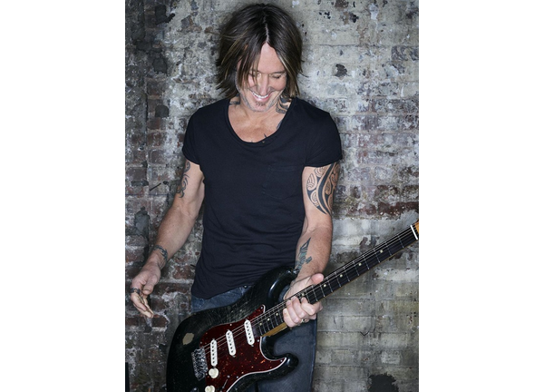 KEITH URBAN || Photo Credit: Mark Seliger
