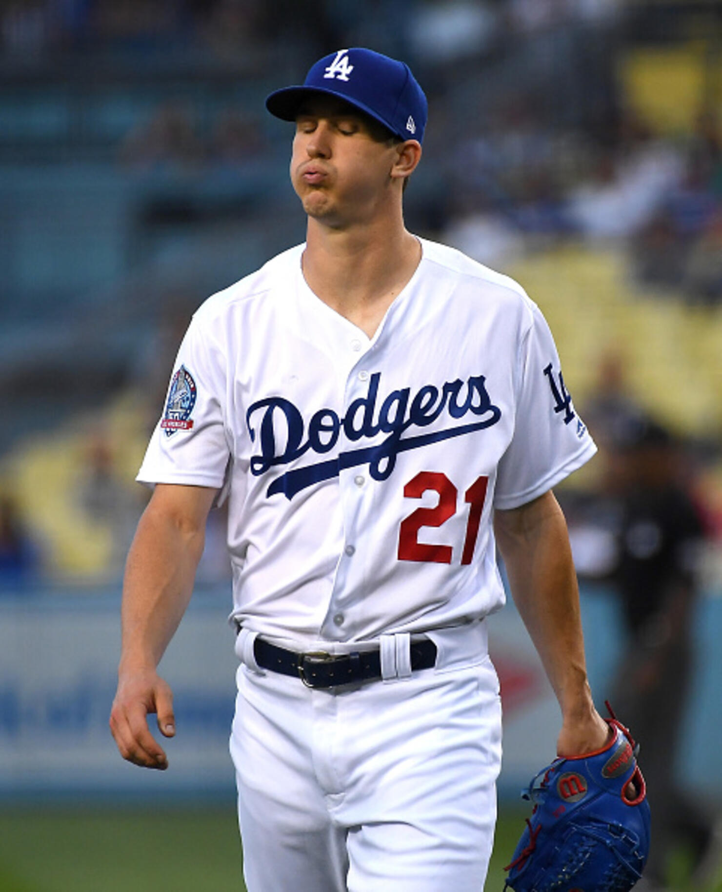 Julio Urías 7 Los Angeles Dodgers baseball player El Culichi