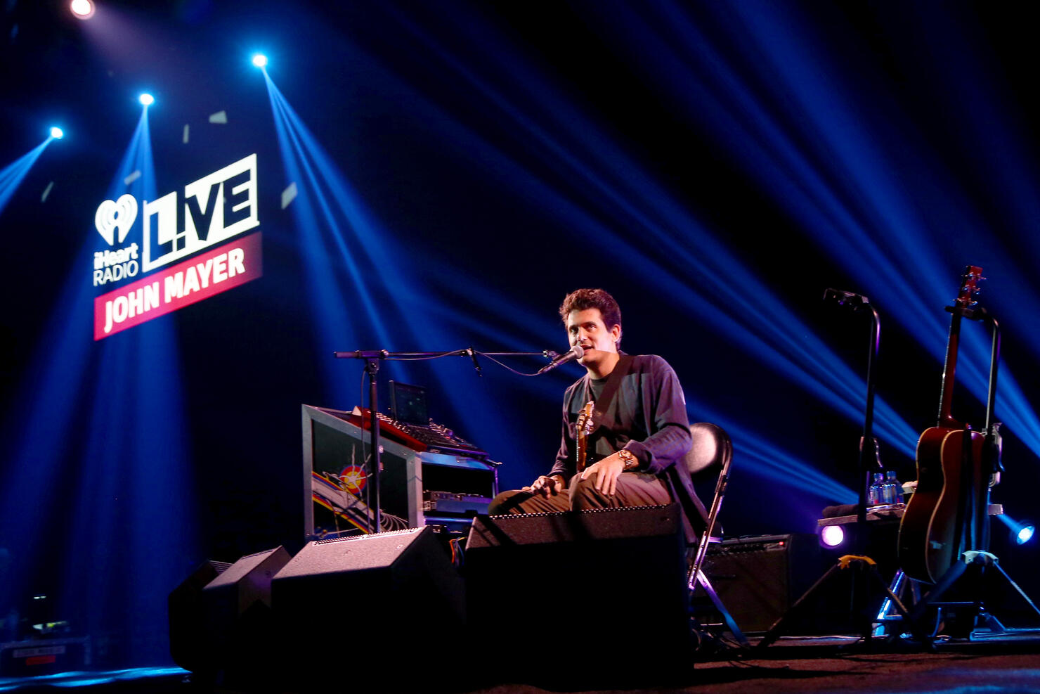 john-mayer-debuts-new-song-i-guess-i-just-feel-like-listen-iheartradio