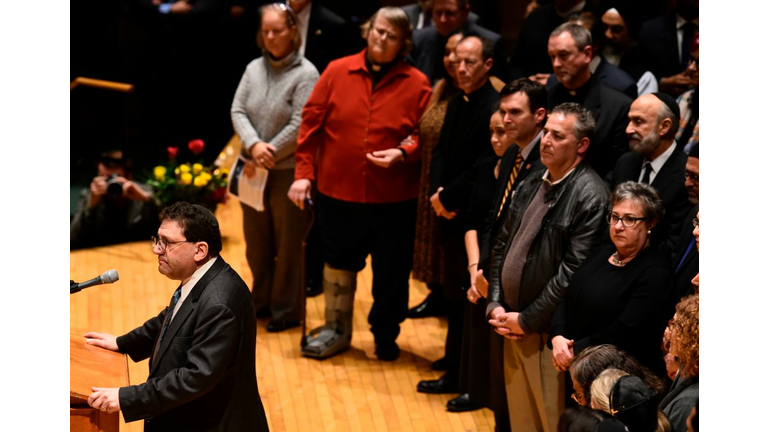 Vigil Held at Soldiers and Sailors Memorial