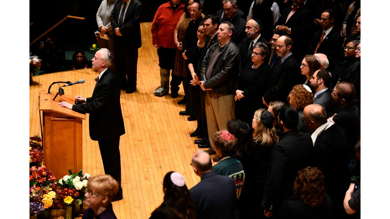 Vigil Held at Soldiers and Sailors Memorial