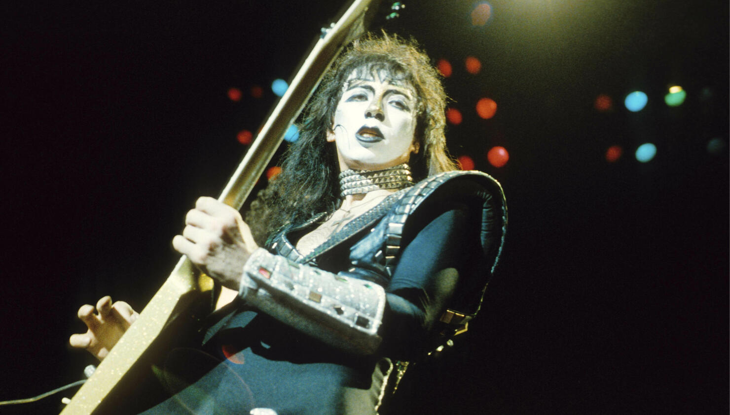 Vinnie Vincent Appears in KISS Makeup at Fan Expo