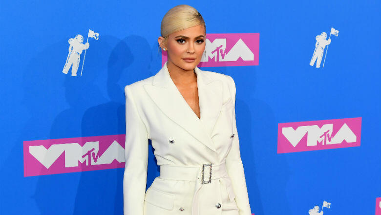 How Kylie Jenner Is Managing Relations With Jordyn Woods, Khloe Kardashian - Thumbnail Image