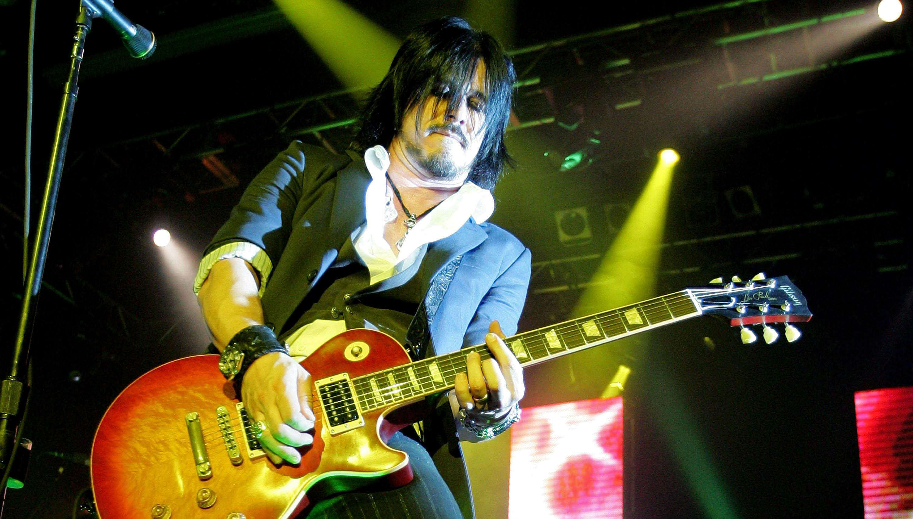 Gilby Clarke Turned Down Offer to Rejoin Guns N' Roses | iHeart