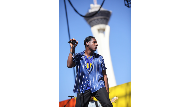 Leon Bridges