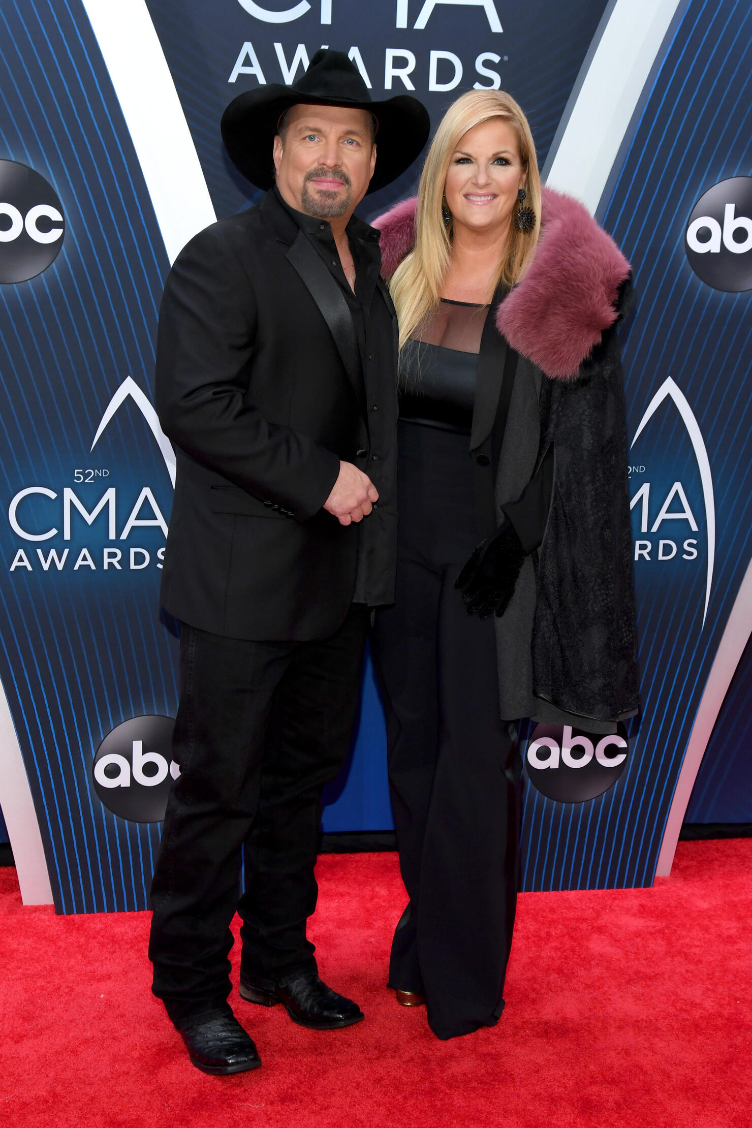 2018 CMA RED CARPET 