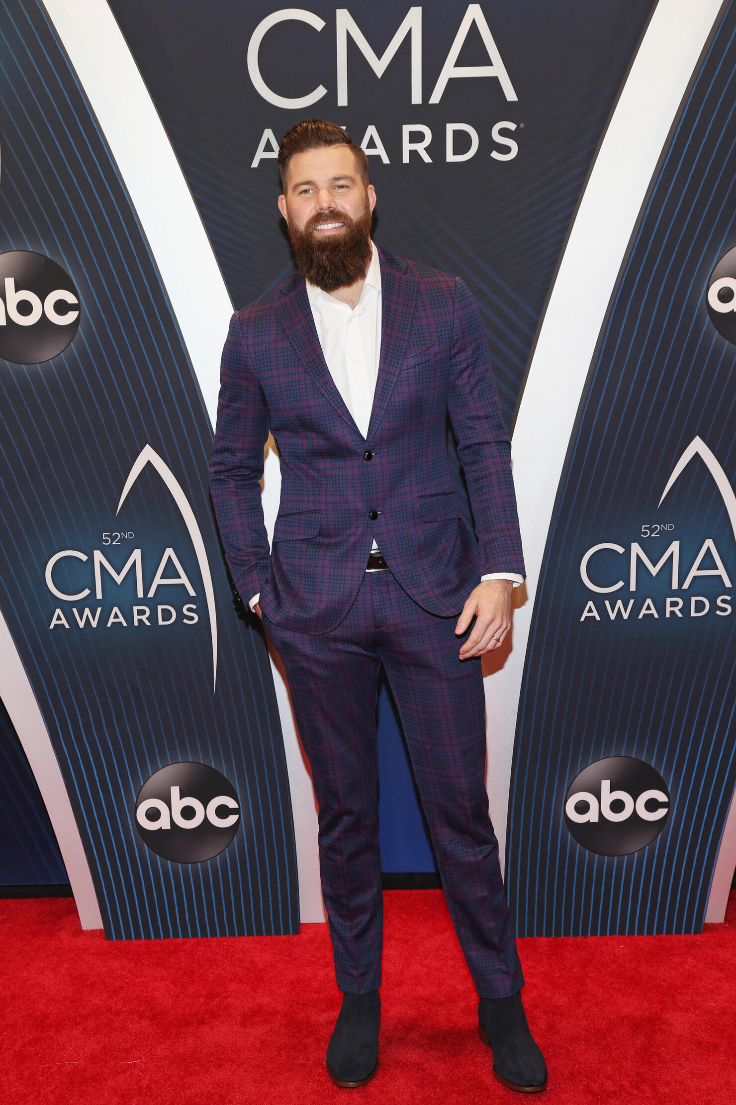 2018 CMA RED CARPET 