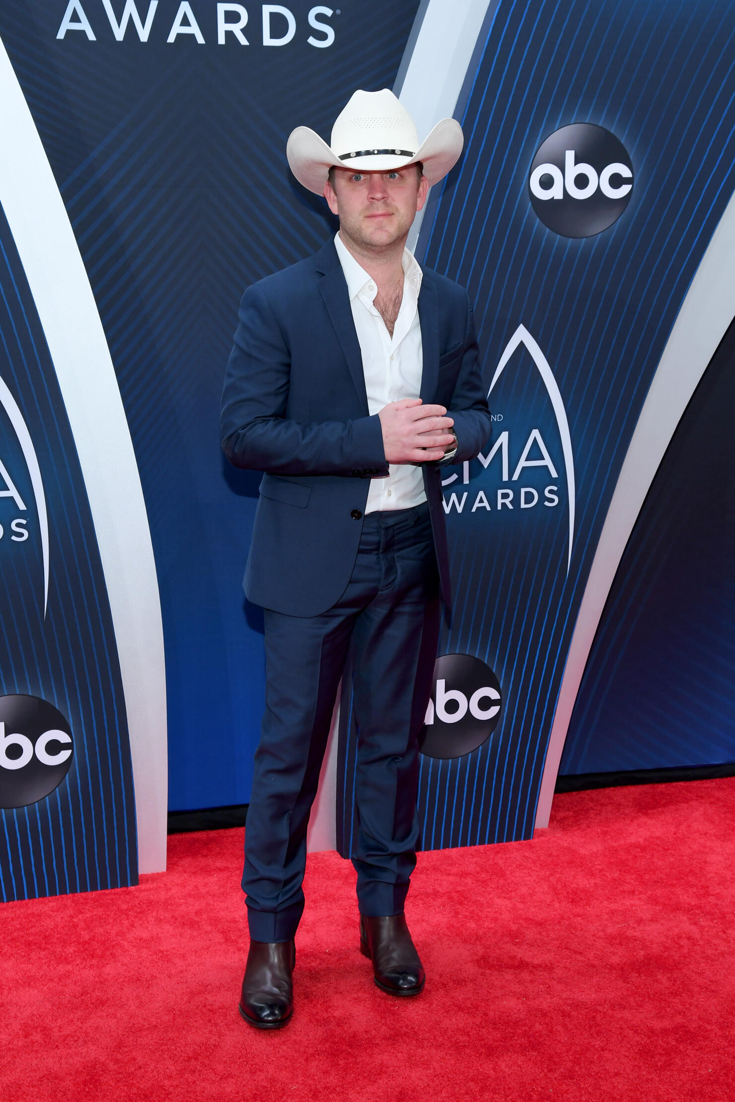 2018 CMA RED CARPET 