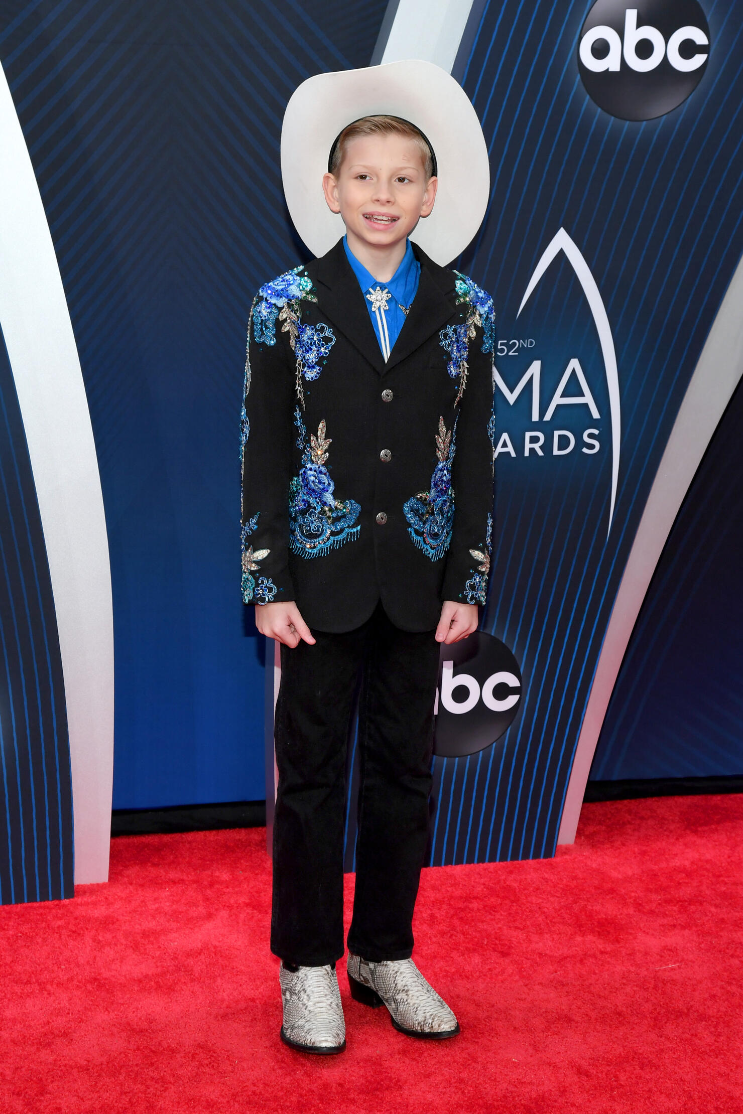 2018 CMA RED CARPET 