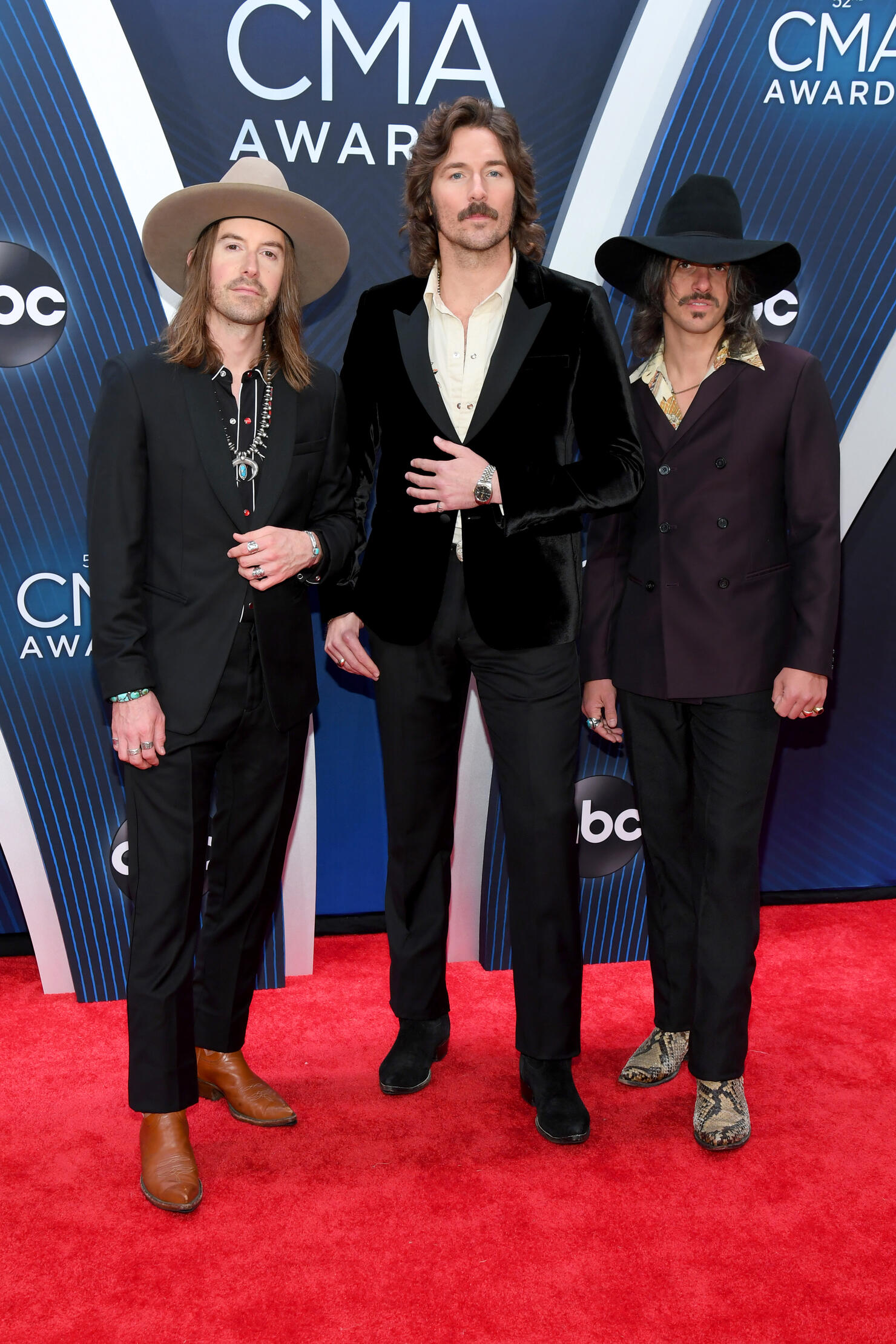 2018 CMA RED CARPET 
