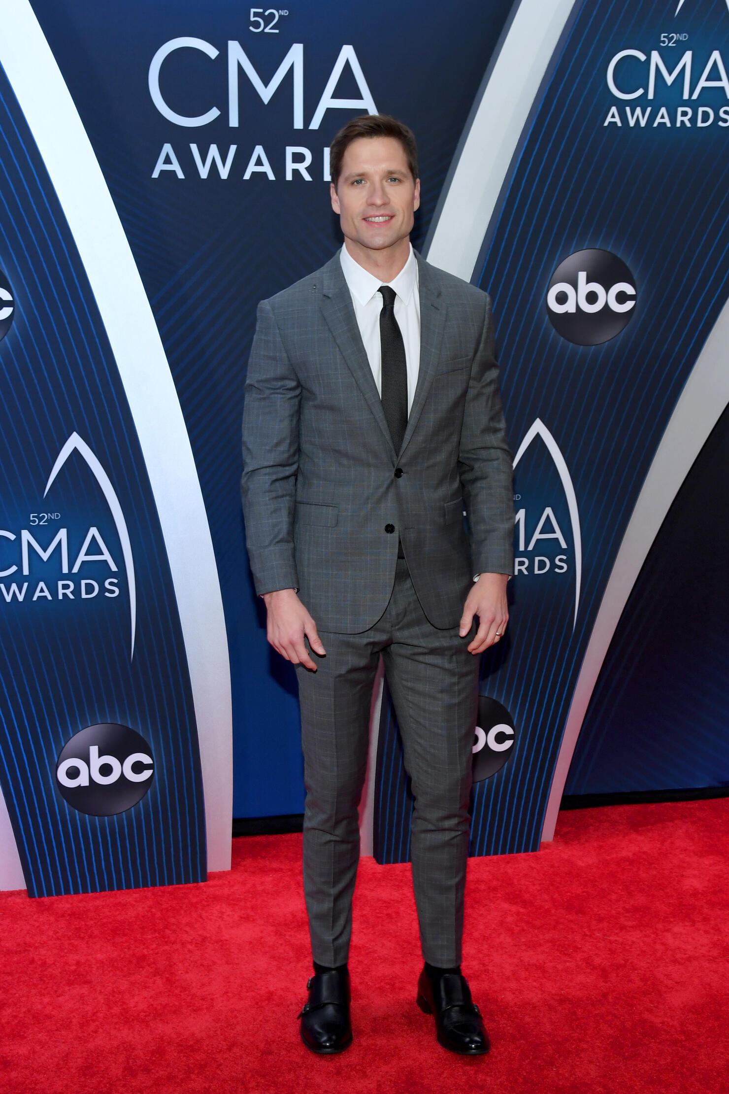 2018 CMA RED CARPET 