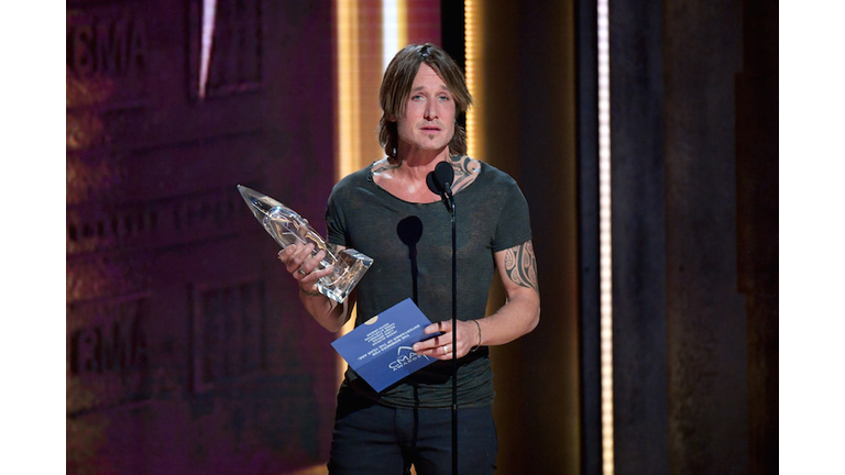 Keith Urban 2018 CMAs