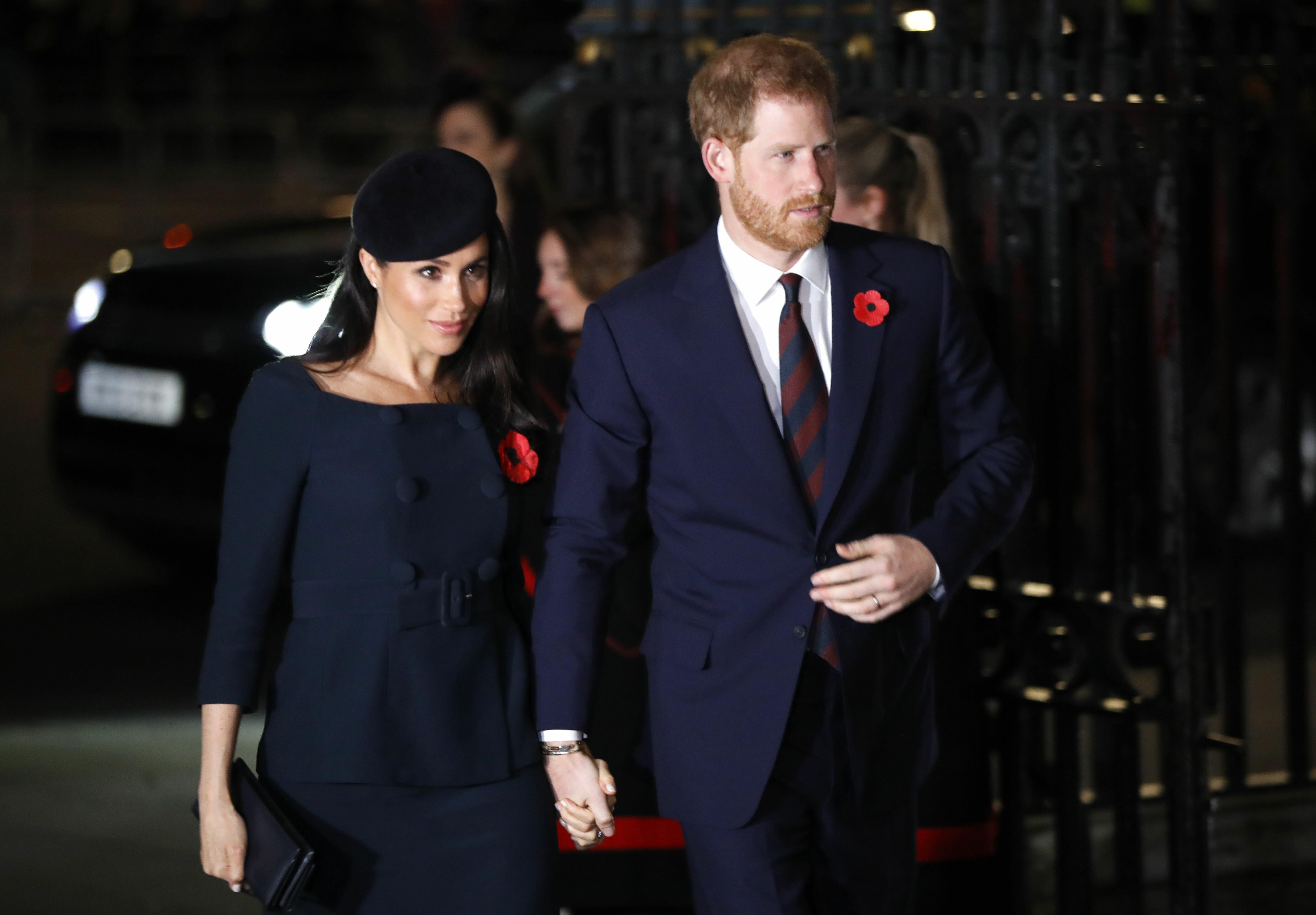 Secret Photos Of Meghan Markle And Prince Harry At A Private Dinner Leaked Iheart 7253