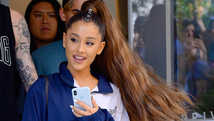 Ariana Grande Cuts Hair Off No More Ponytail Iheartradio