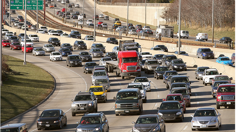  Traffic backs up on the Kennedy Expressway as commuters and holiday travelers try to get an early start on their Thanksgiving travel
