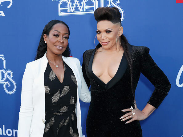 Tichina Arnold and Tisha Campbell Host Soul Train Music Awards | WDAS