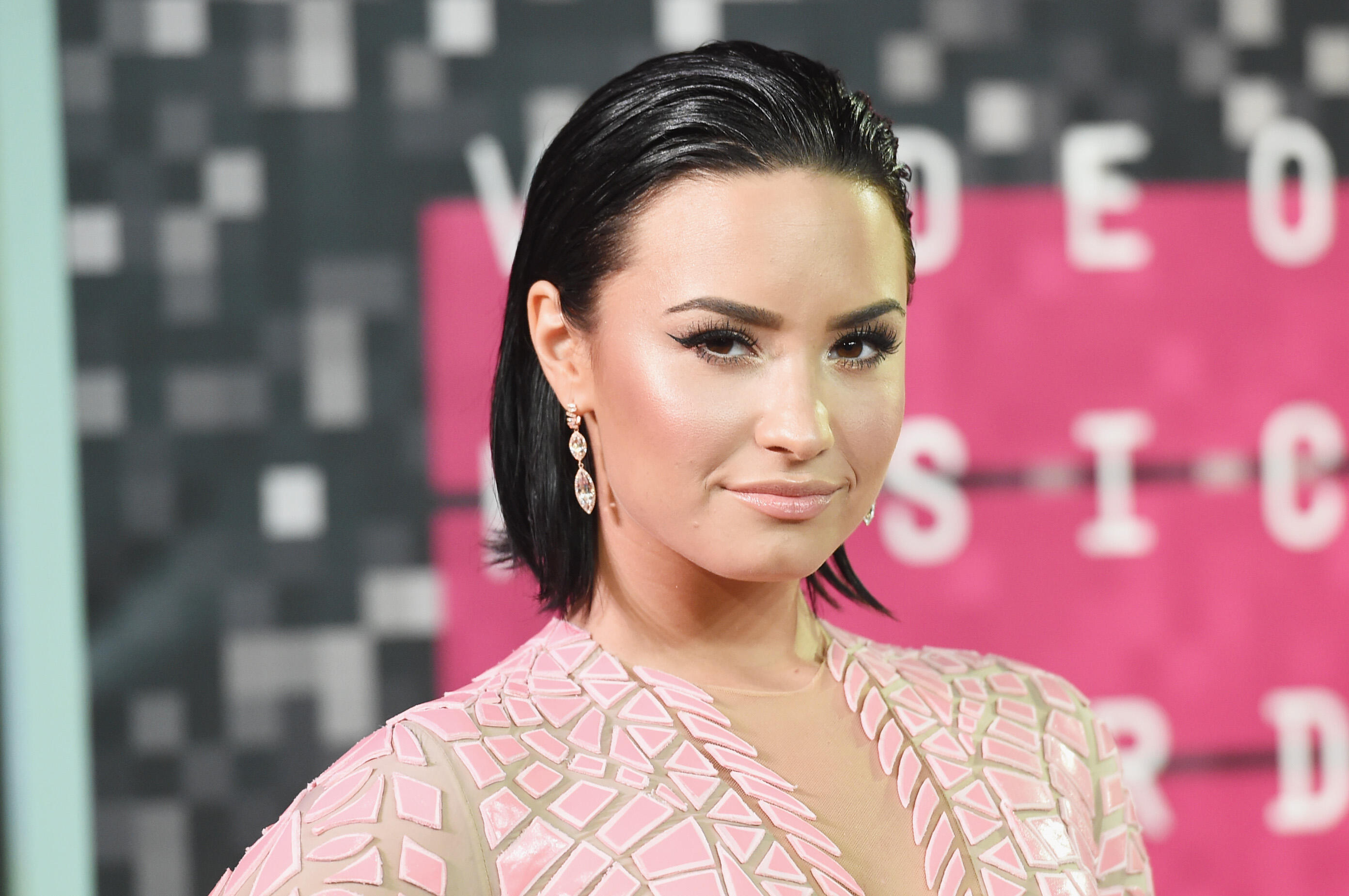 Demi lovato. Деми Ловато фото 2021. Деми Ловато фото в жюри.