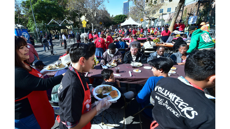 Thanksgiving meals to be served to homeless on skid row