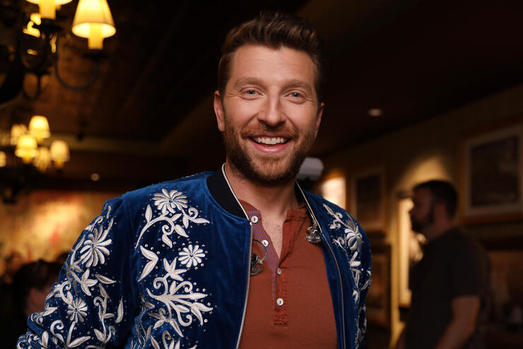 Brett Eldredge Releases Cover Of Queen S Crazy Little Thing