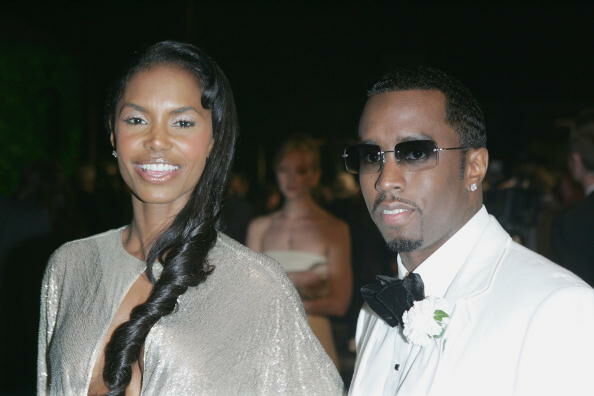 Vanity Fair Oscar Party WEST HOLLYWOOD, CA - FEBRUARY 27: Actress Kim Porter and Sean 'Puffy' Combs arrive at the Vanity Fair Oscar Party at Mortons on February 27, 2005 in West Hollywood, California. (Photo by Frazer Harrison/Getty Images)