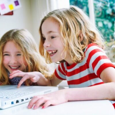 Ways to Keep Your Kids Connected with Their Friends During Quarantine 