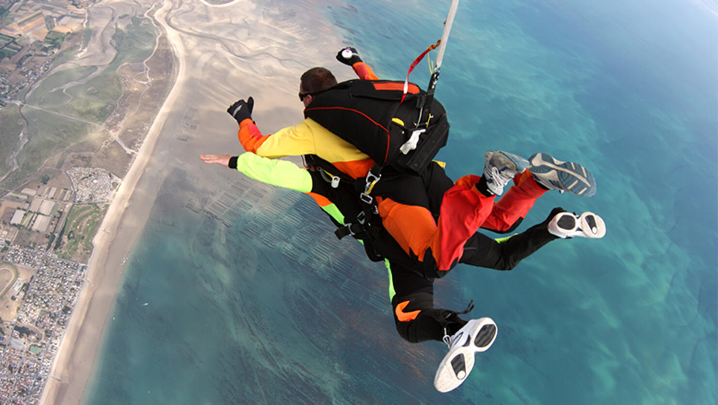 tandem skydive
