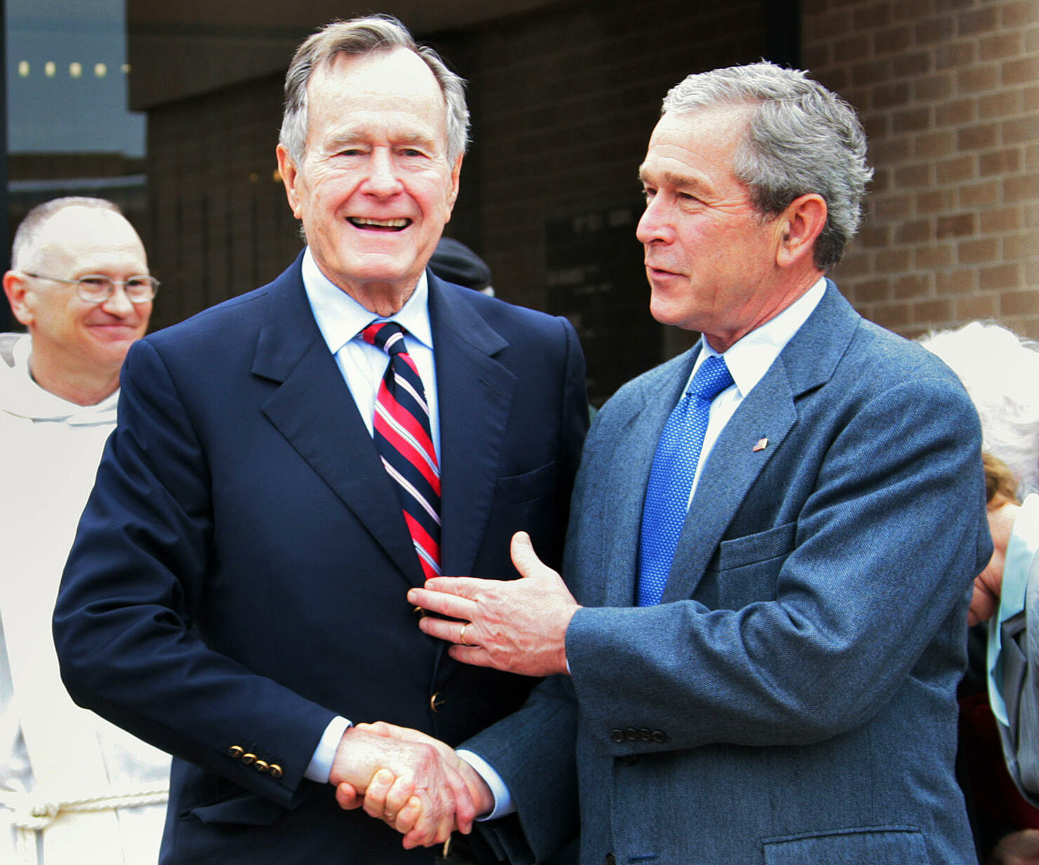 George H.W. Bush last words to his son, 'I love you, too'