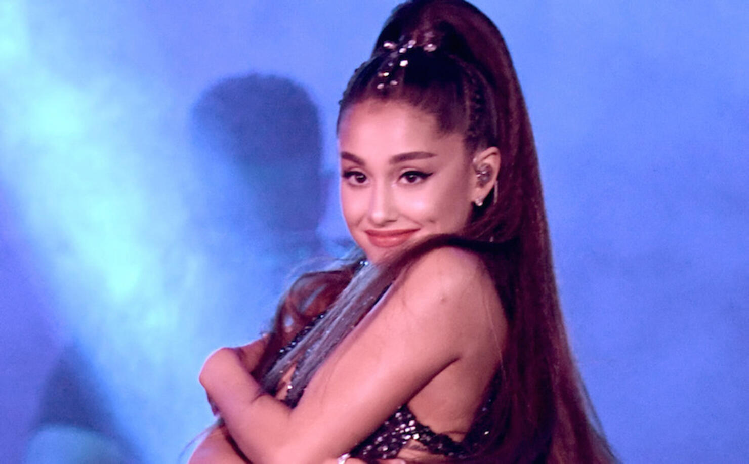 It Looks Like Ariana Grande Has Covered Up Her Pete Davidson