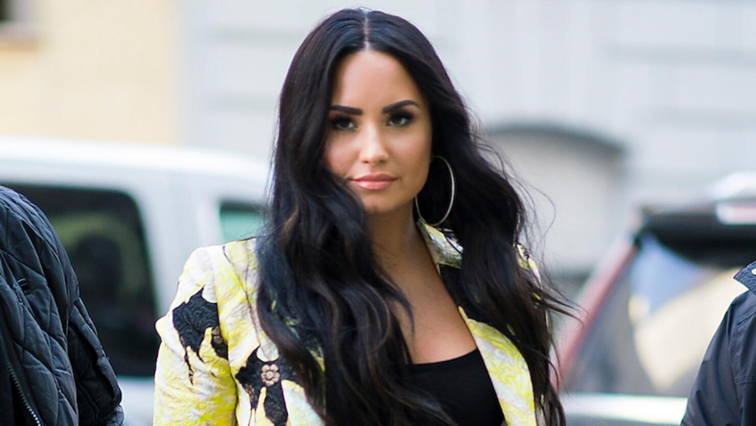 Demi Lovato Caught Kissing Henry Levy After Romantic Dinner Date