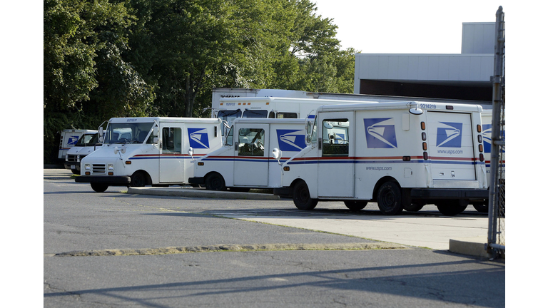 Arraignment Due for USPS Employee, Half-Brother in L.A. Postal Truck Heists