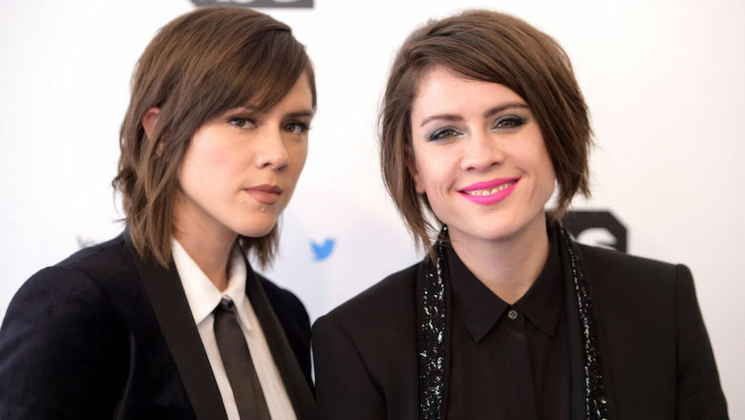 Tegan And Sara Announce Tour Supporting New Album And Memoir: See The ...