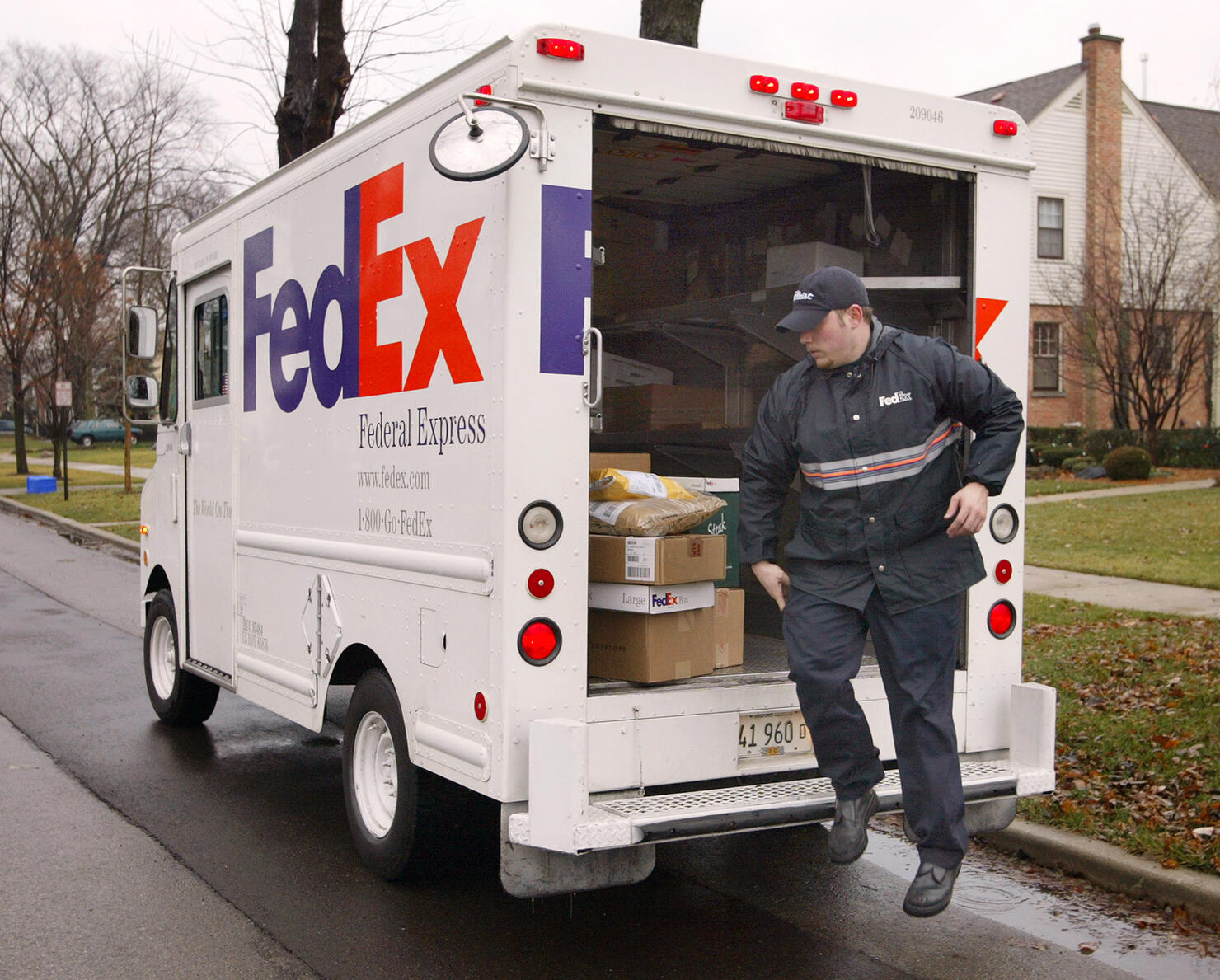 Holiday shipping deadlines