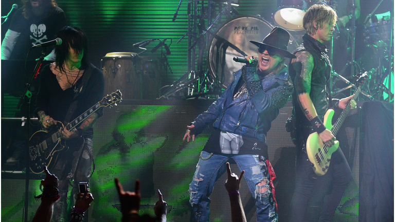 Guns N' Roses Guitarist Says Band's New Album Could Arrive 'Faster Thank You Think'