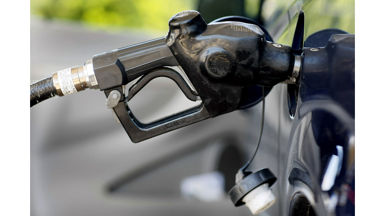 Average L.A. Gas Price Rises For First Time Since Oct. 23