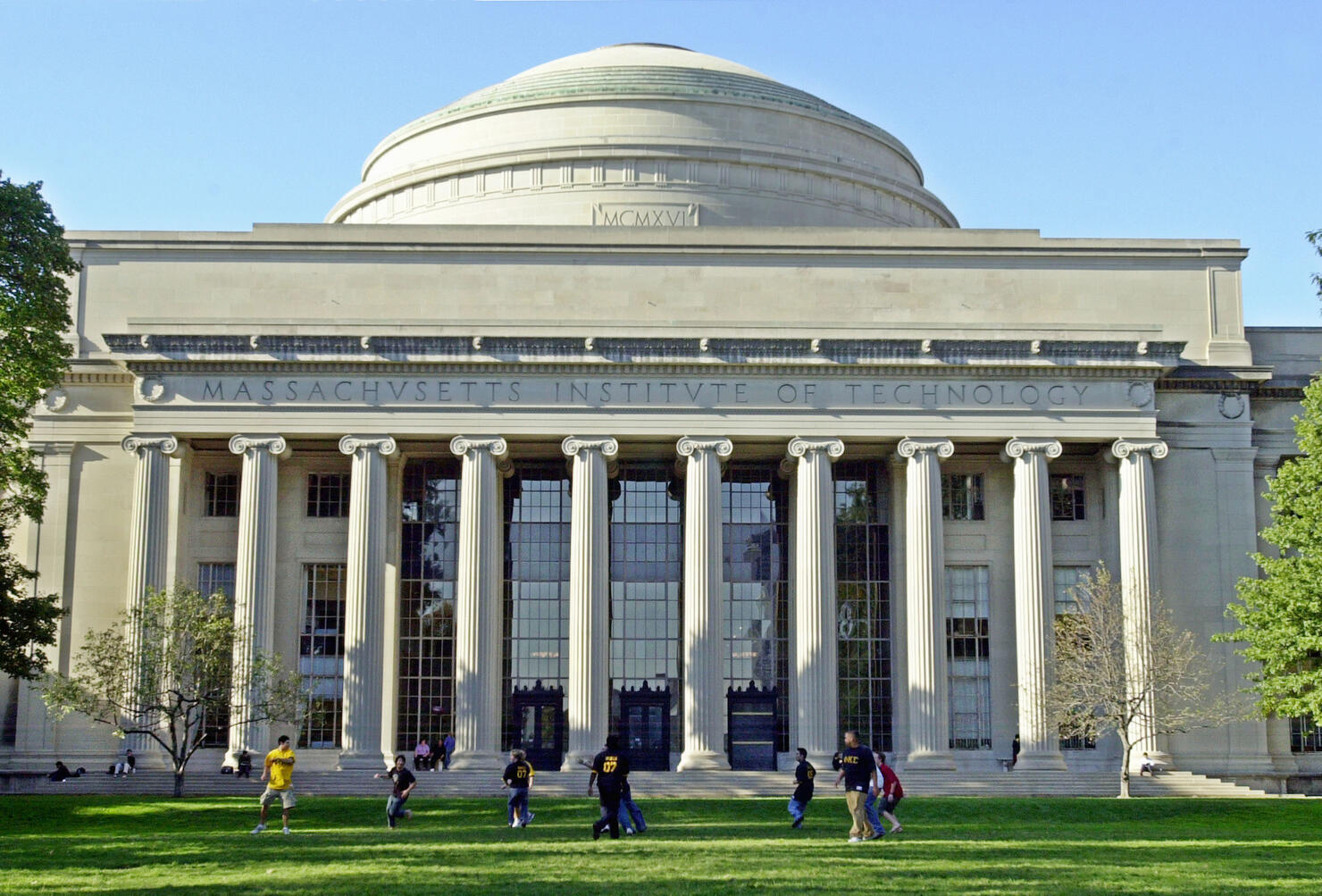 team at mit can shrink things now
