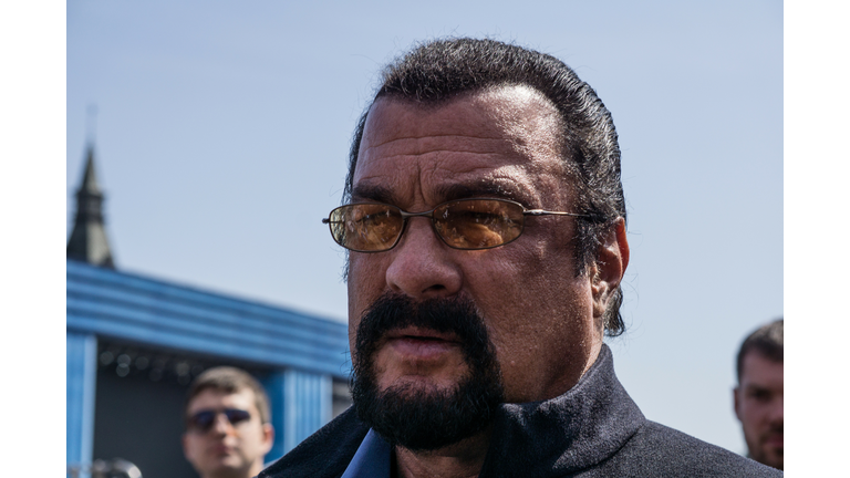 DA Declines to File Case Against Actor Steven Seagal