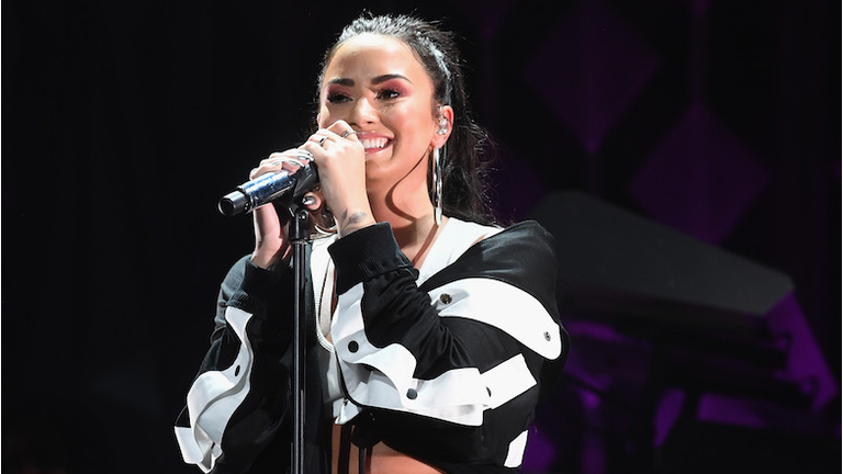 Demi Lovato Kisses New Boyfriend Henry Levy In Cute Video