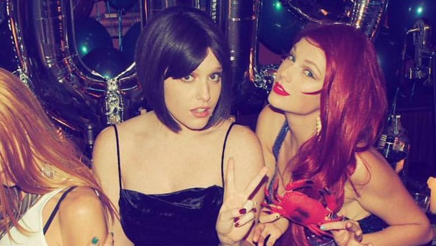 Taylor Swift Threw A Costume Party On NYE — And It Looked Amazing!
