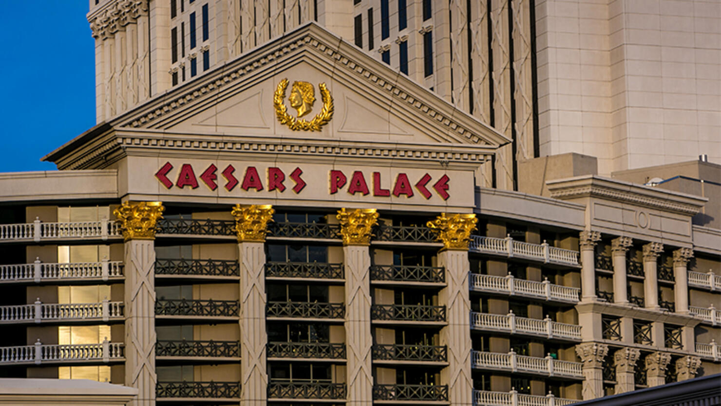  The exterior of Caesars Palace Hotel & Casino 