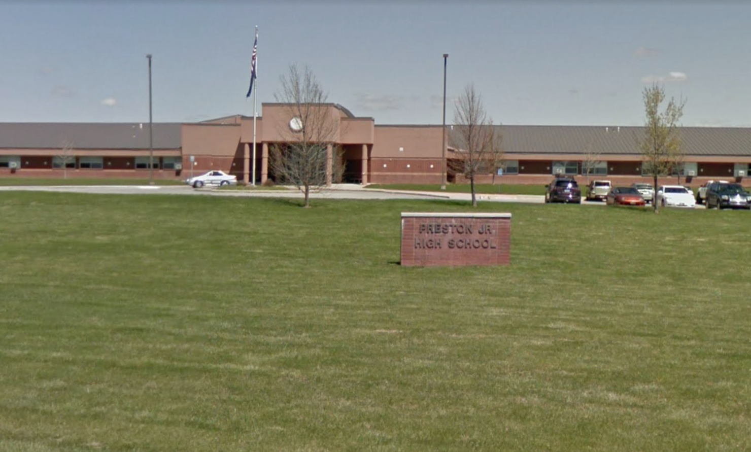 Junior high teacher accused of feeding puppy to turtle