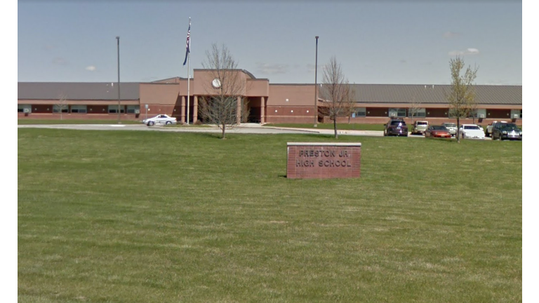 Junior high teacher accused of feeding puppy to turtle